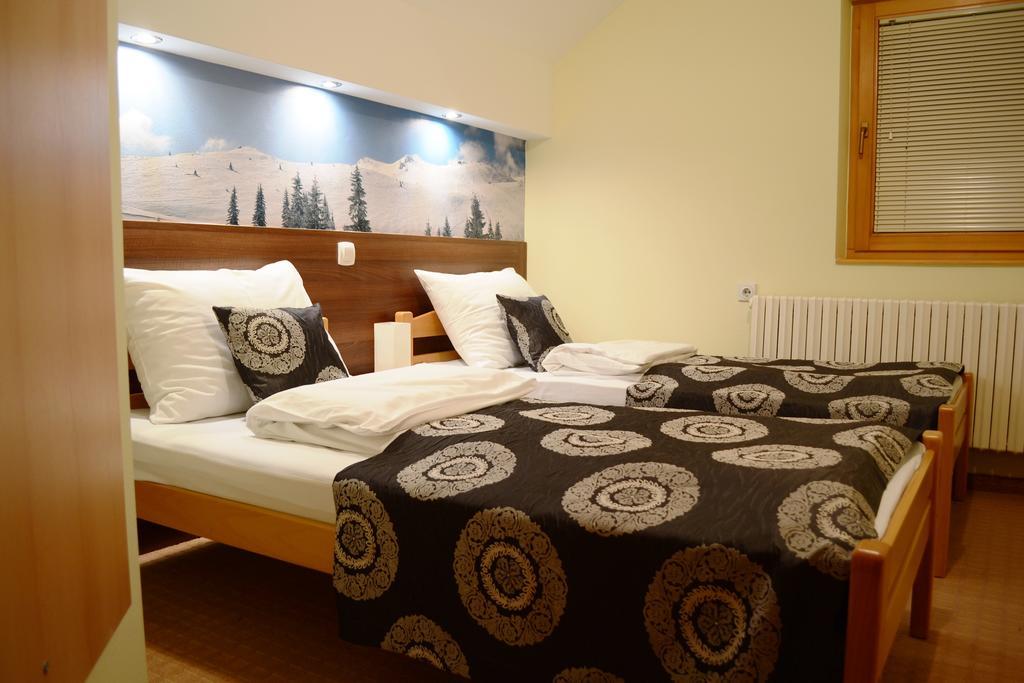 Guesthouse Lucic Яхорина Экстерьер фото